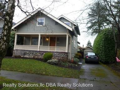 Main picture of 3316 NE 66th Ave