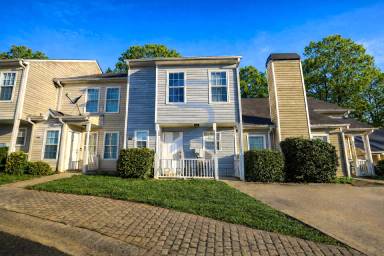 Main picture of 6468 Wellington Chase Ct