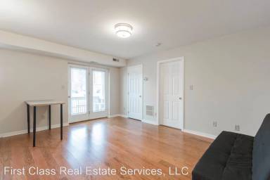 Main picture of 3603 Eastview Ln