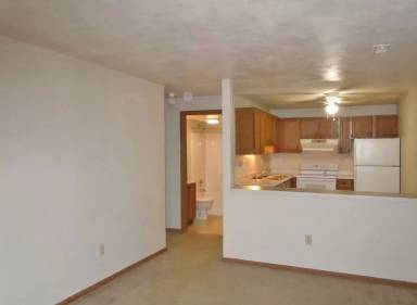 Main picture of 1935 Ramada Blvd