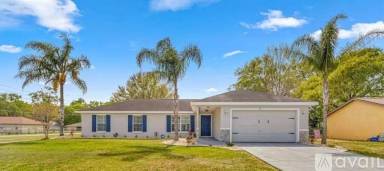 Main picture of 96 Pecan Dr