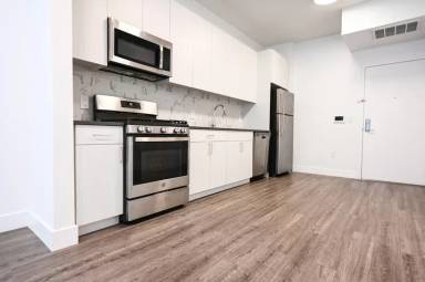 Main picture of 475 William St