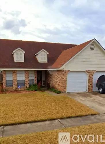 Main picture of 716 Lasalle Dr