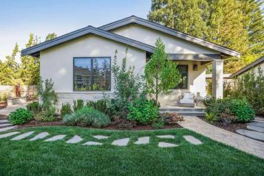 Main picture of 18218 Gregory Pl