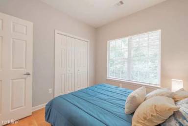 Main picture of 308 Anderson Ave NW