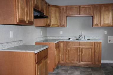 Main picture of 637 Leacrest Ave