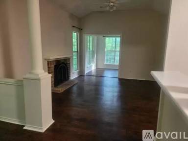 Main picture of 608 Squire Ln