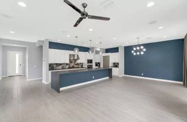 Main picture of 6940 E Lyra Dr