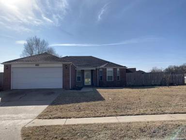 Main picture of 955 Nemett Cir