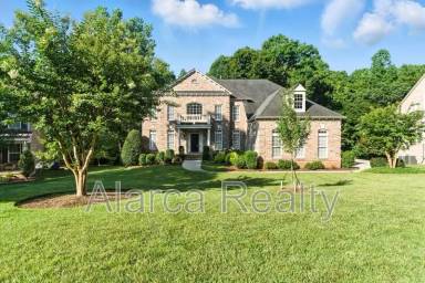 Main picture of 7223 Yellowhorn Trl