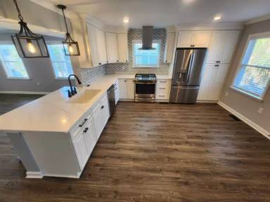Main picture of 420 E Arctic Ave