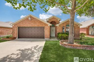 Main picture of 9622 Emerald Pl