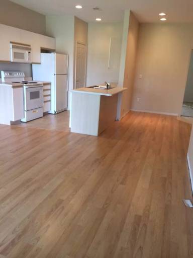 Main picture of 835 Fairview St