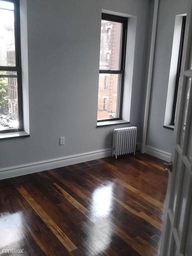 Main picture of 1590 Lexington Ave