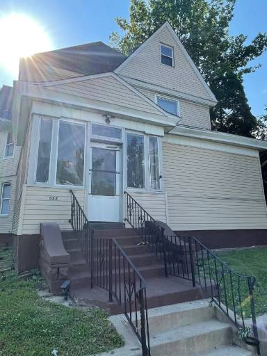 Main picture of 532 South 4th Street