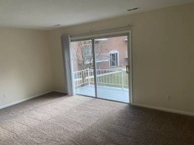 Main picture of 103 N Edgewood Dr