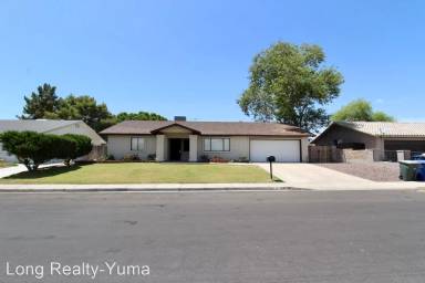 Main picture of 1298 S Pagent Ave