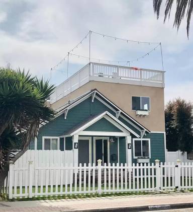 Main picture of 213 Evergreen Ave