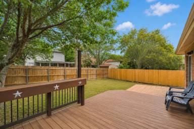 Main picture of 9443 Sycamore Brk