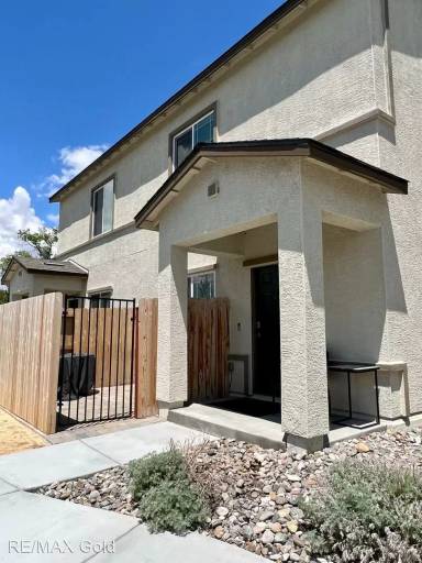 Main picture of 525 Autumn Breeze Cir