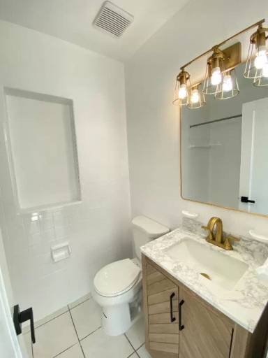 Main picture of 2565 SW 3rd St