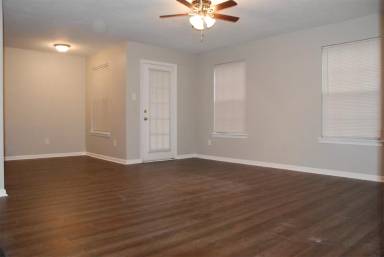 Main picture of 1309 Tait Close