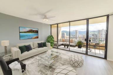 Main picture of 2121 Ala Wai Apartments
