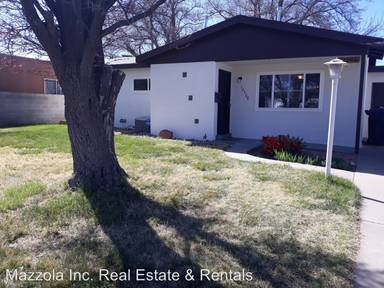 Main picture of 10508 Carol Pl NE