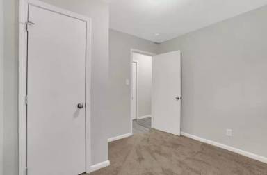 Main picture of 2833 Altaview Dr SE