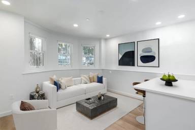 Main picture of 181 BARTLETT Apartments