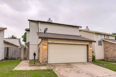 Main picture of 5009 Burlingame Dr