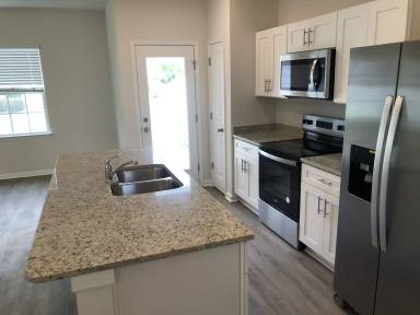 Main picture of 5517 Carrington Ct