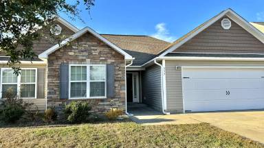 Main picture of 337 Kingston Rd