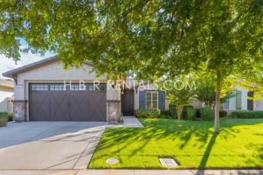 Main picture of 2476 Rockbrook Ln