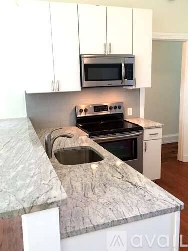 Main picture of 37 S 19th St