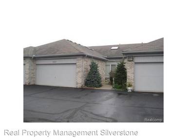 Main picture of 48524 Hudson Bay Ct