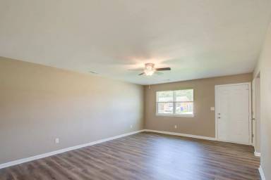 Main picture of 4601 Hardy Dr