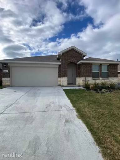 Main picture of 5912 Bull Creek Ln