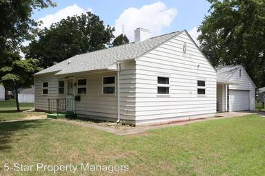 Main picture of 1300 Magnolia Ave