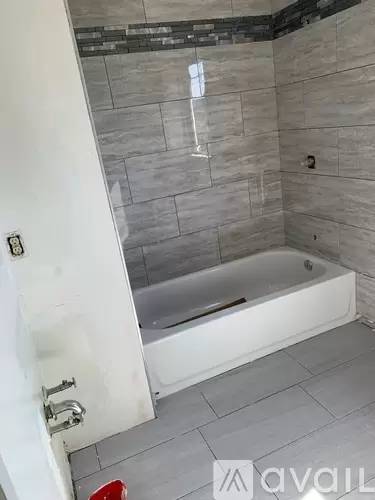 Main picture of 419 Hilton St