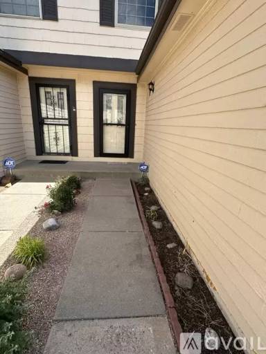 Main picture of 2435 Lexington Village Ln