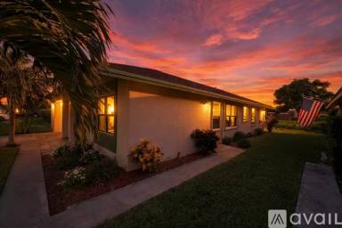 Main picture of 1427 Summit Run Cir