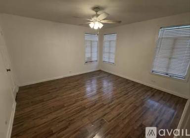 Main picture of 1438 Center St