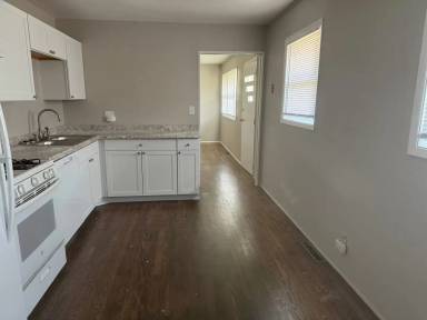Main picture of 3765 Clearwater Dr