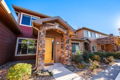 Main picture of 8547 Gold Peak Dr