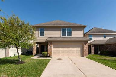 Main picture of Almeda Meadows