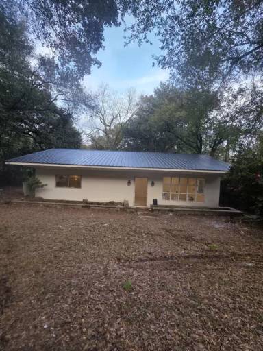 Main picture of 1526 Northview Dr