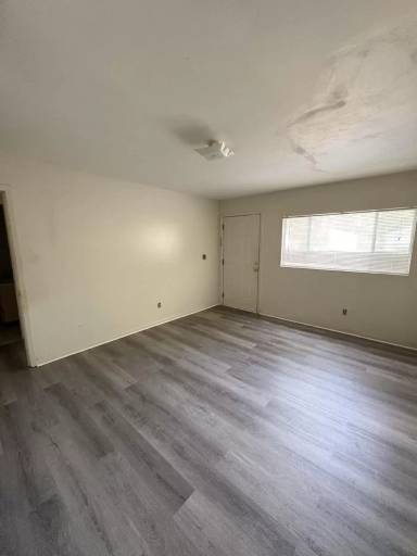 Main picture of 5216 Seaboard Ave