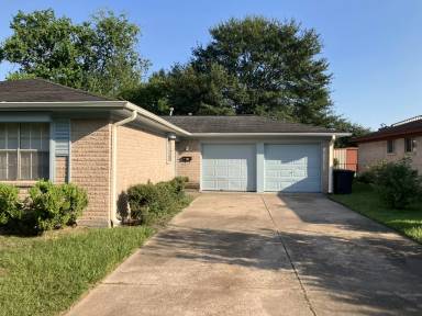 Main picture of 1315 Peach Spring Dr