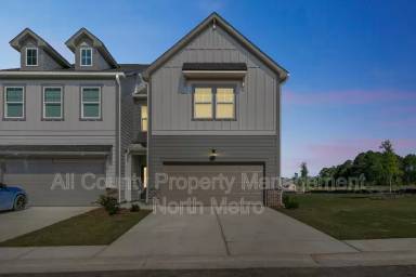 Main picture of 328 Mountain Blvd S